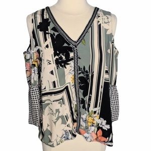 Spense V Neck gingham floral cold shoulder top